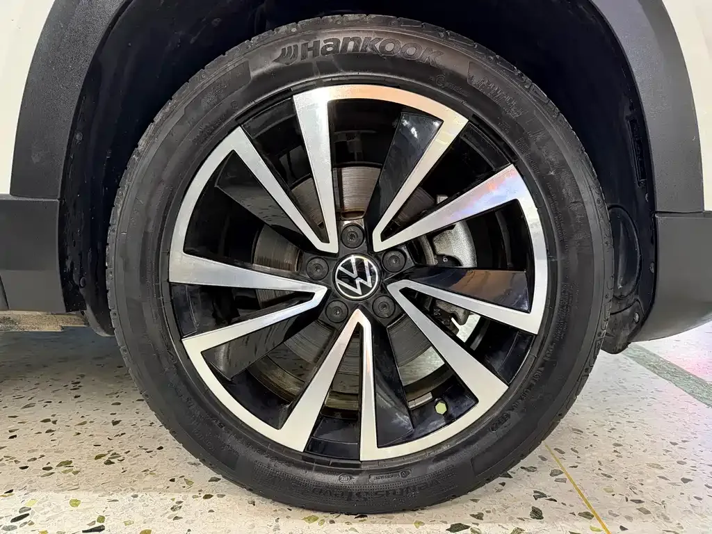 Volkswagen Tharu 2022 из CN, фото 2