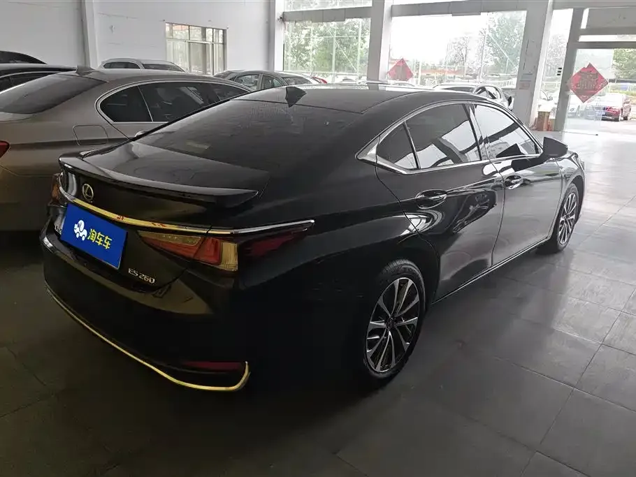 Lexus ES 2024 из CN, фото 7