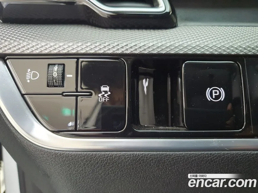 Kia Sportage — фото 8