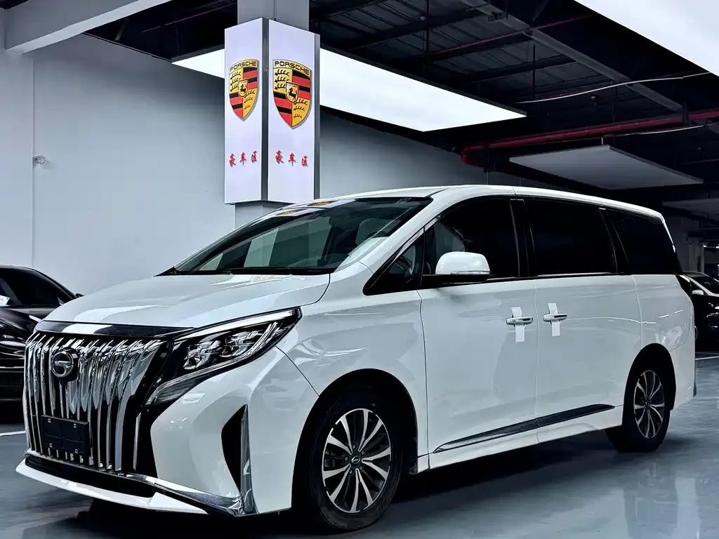 GAC Motor Trumpchi M8 — фото 1