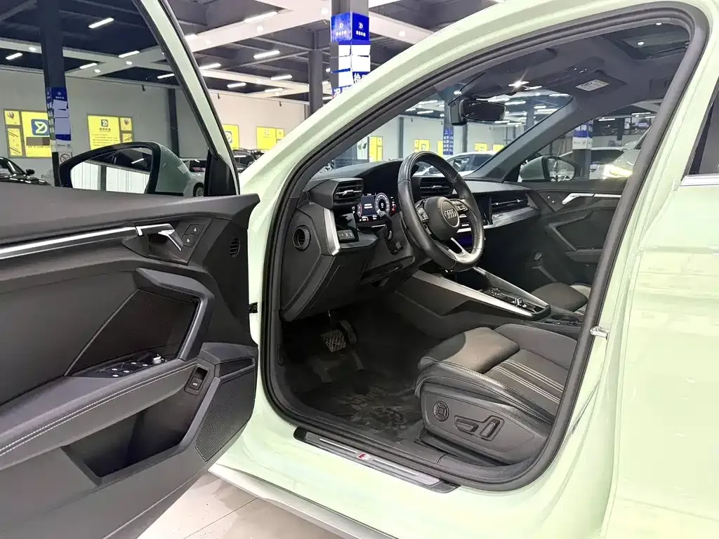 Audi A3 2022 из CN, фото 9