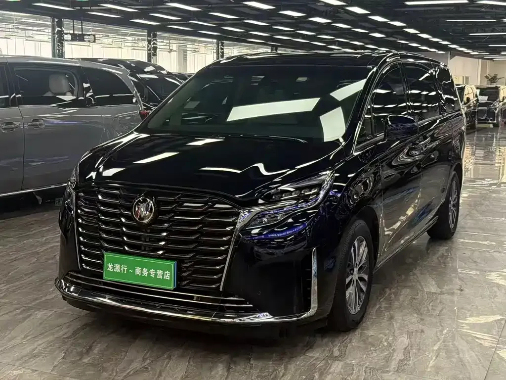 Buick GL8 2023 из CN, фото 1