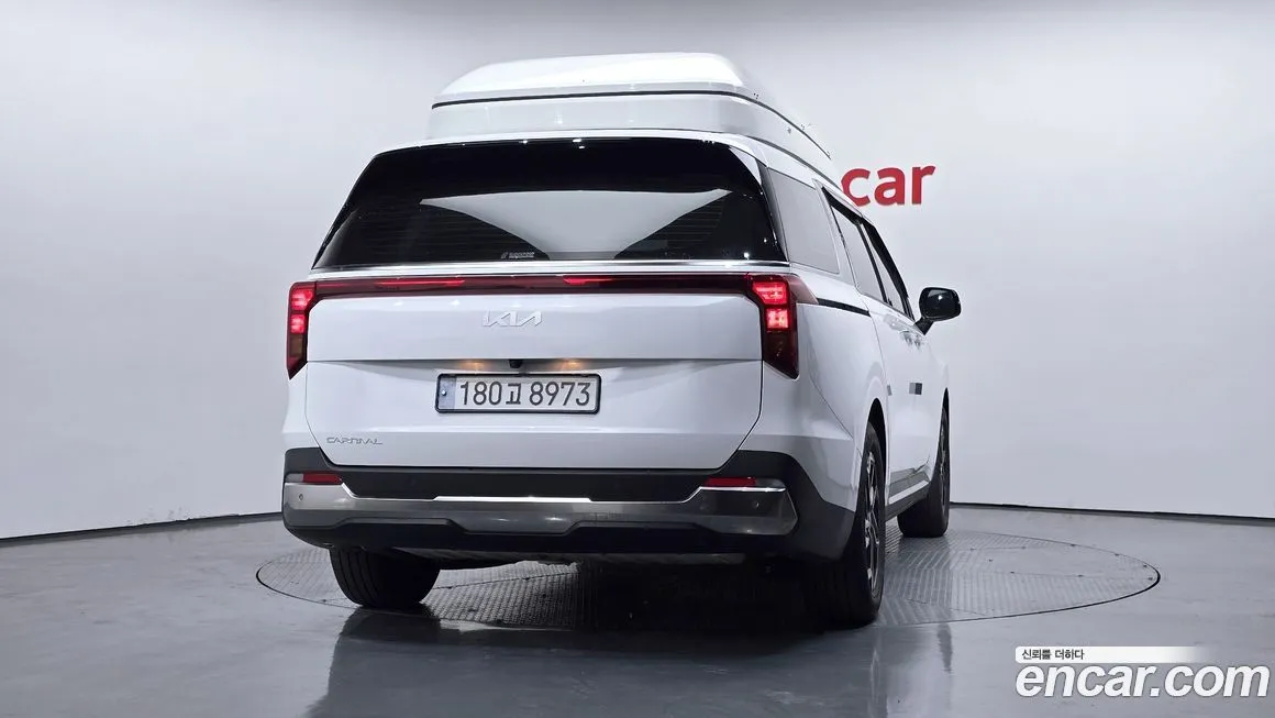 Kia Carnival — фото 10