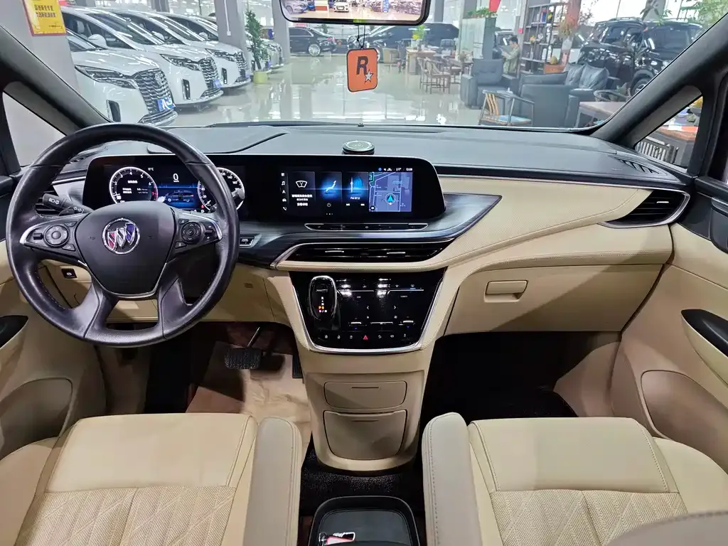 Buick GL8 2022 из CN, фото 9