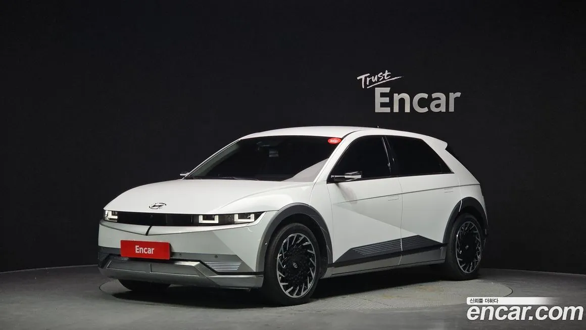 Hyundai Ioniq5 — фото 1