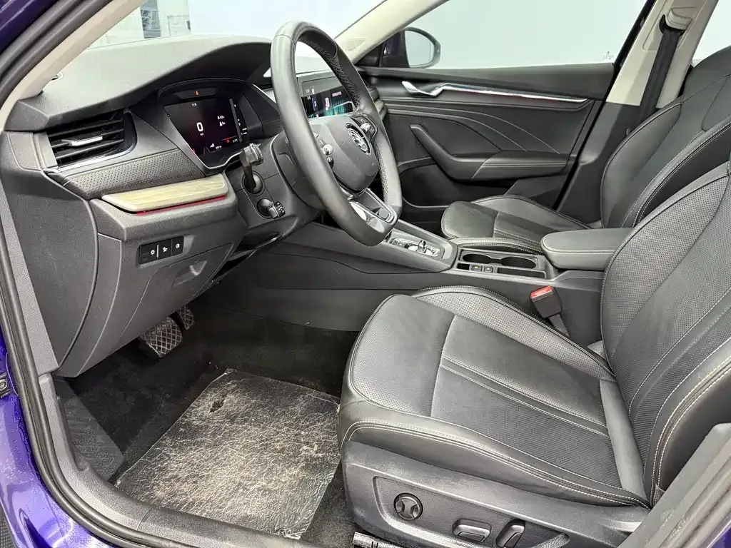 Skoda Octavia — фото 6