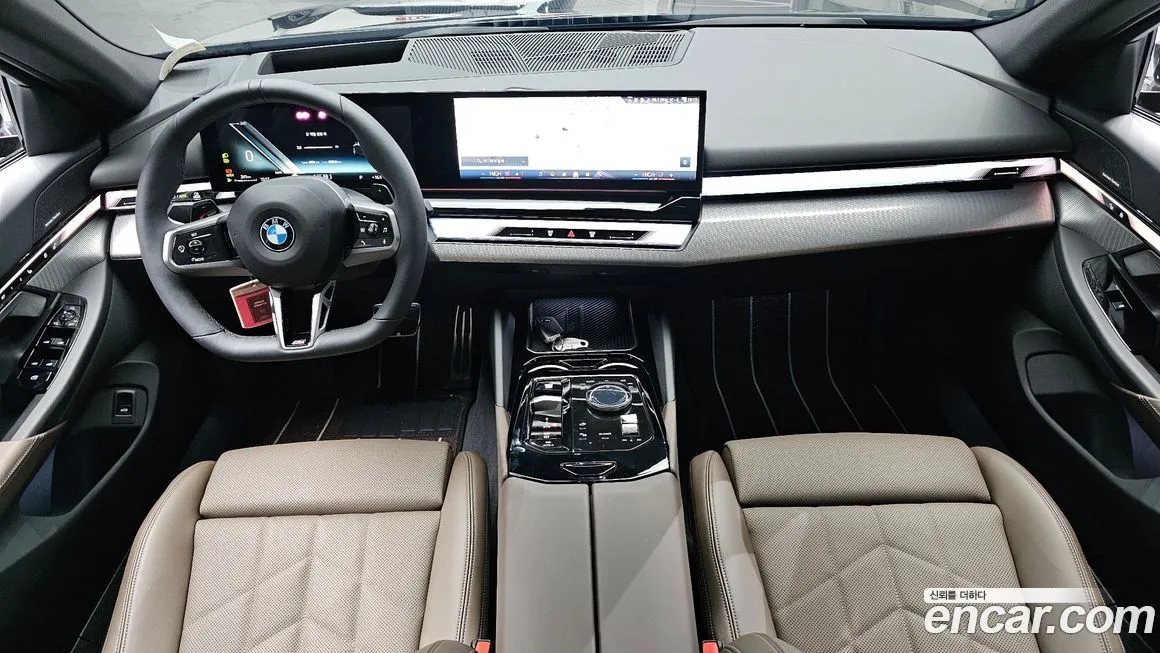 BMW 5-Series 2025 из KR, фото 4