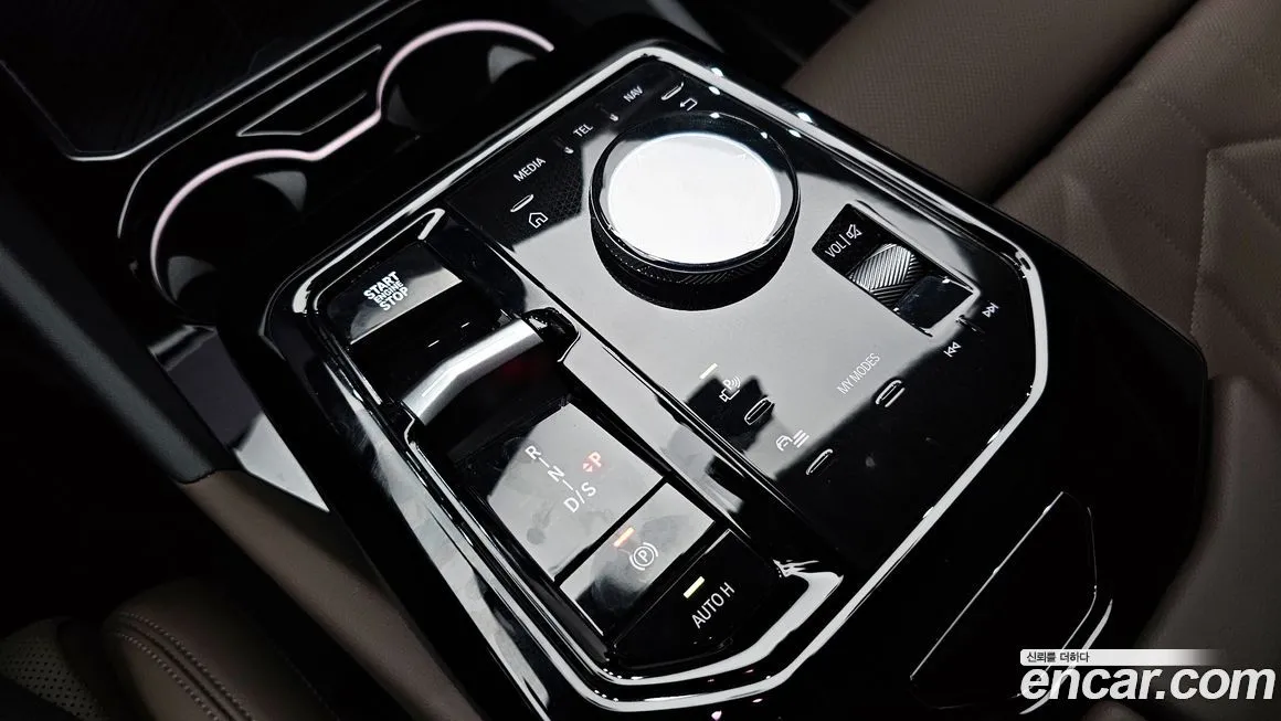 BMW 5-Series 2025 из KR, фото 6