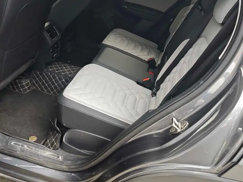 Volkswagen Tayron 2022 из CN, фото 6