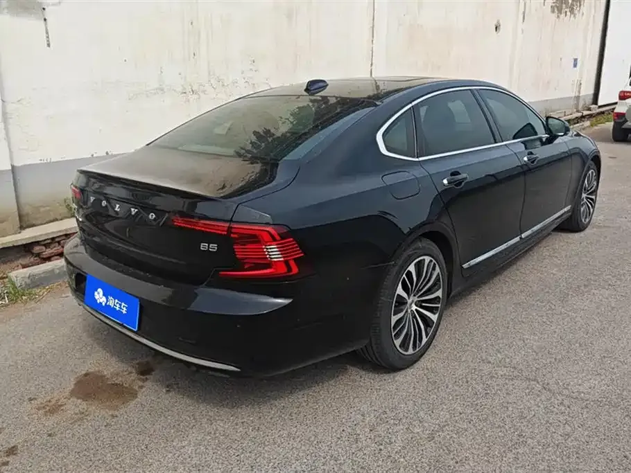 Volvo S90 2023 из CN, фото 2