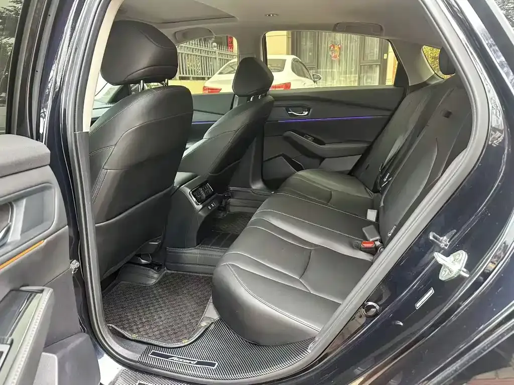 Honda Accord 2024 из CN, фото 2
