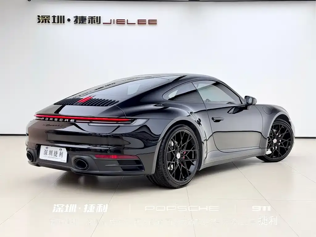 Porsche 911 2023 из CN, фото 3