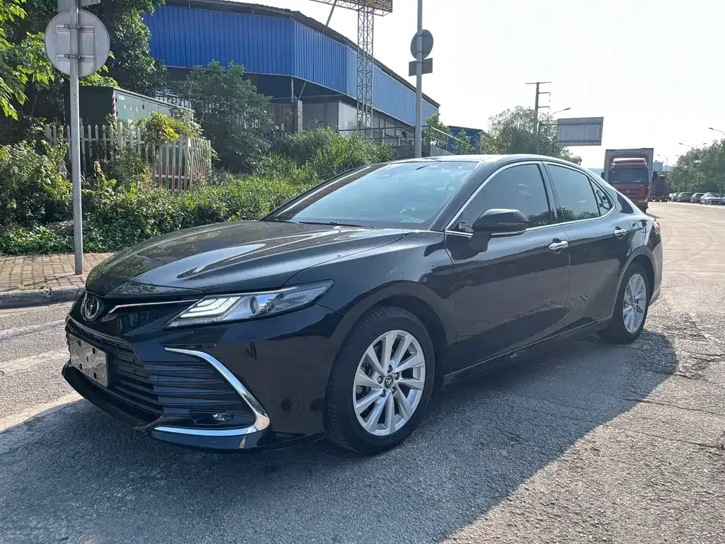 Toyota Camry 2022 из CN, фото 1