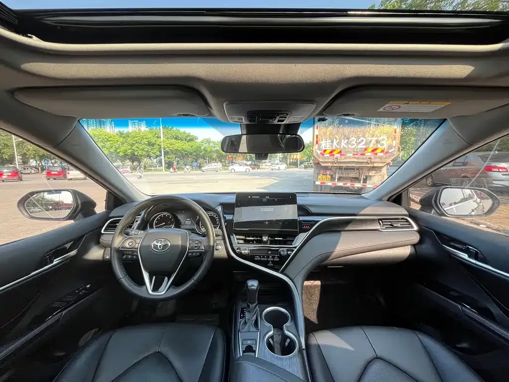 Toyota Camry 2022 из CN, фото 3