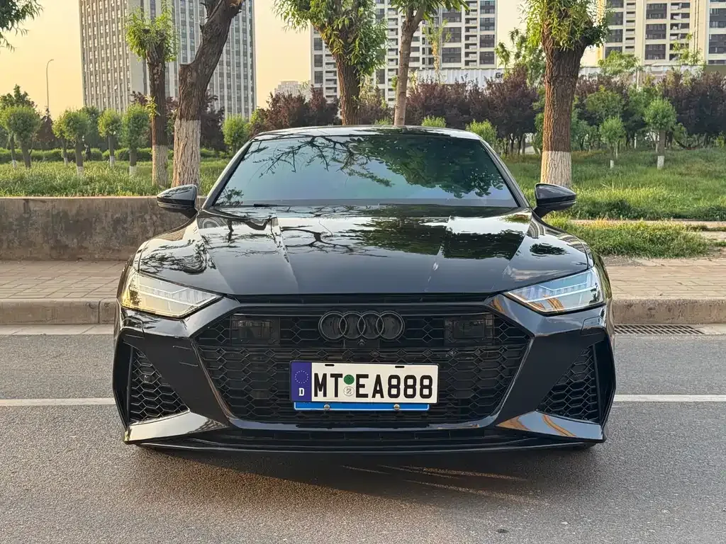 Audi A7L 2023 из CN, фото 5