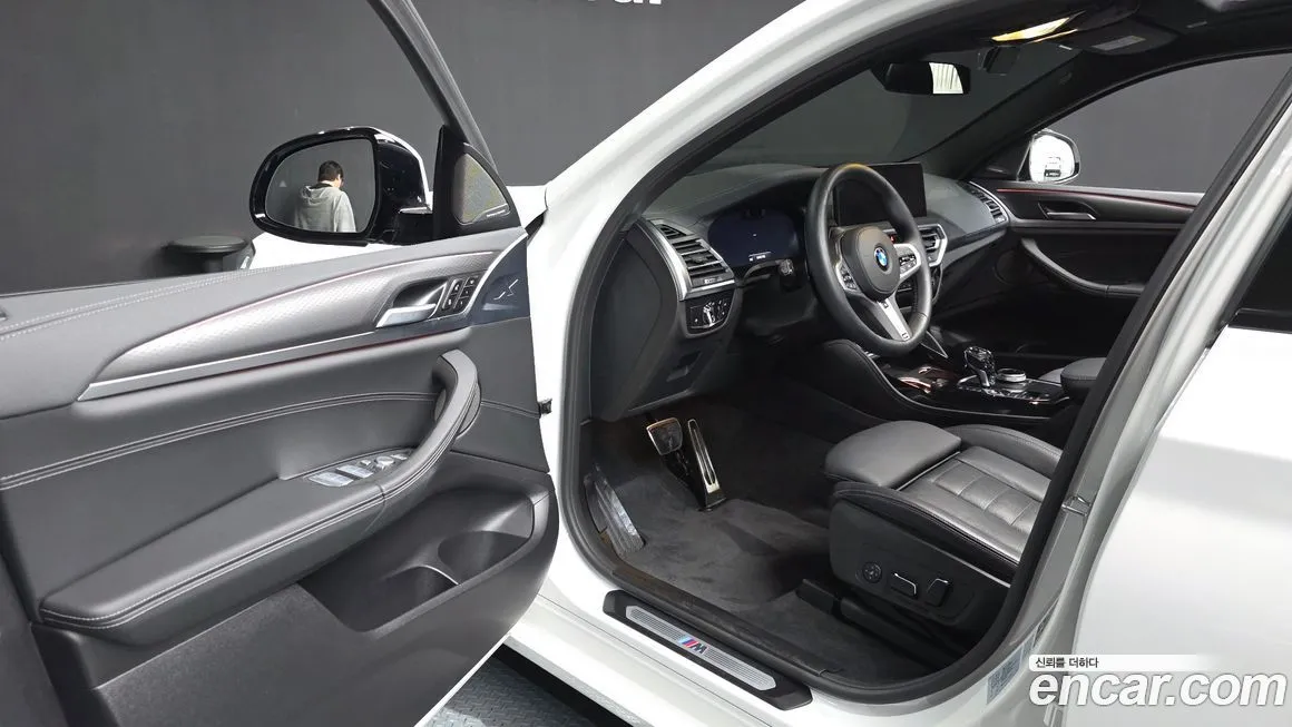BMW X4 2025 из KR, фото 8
