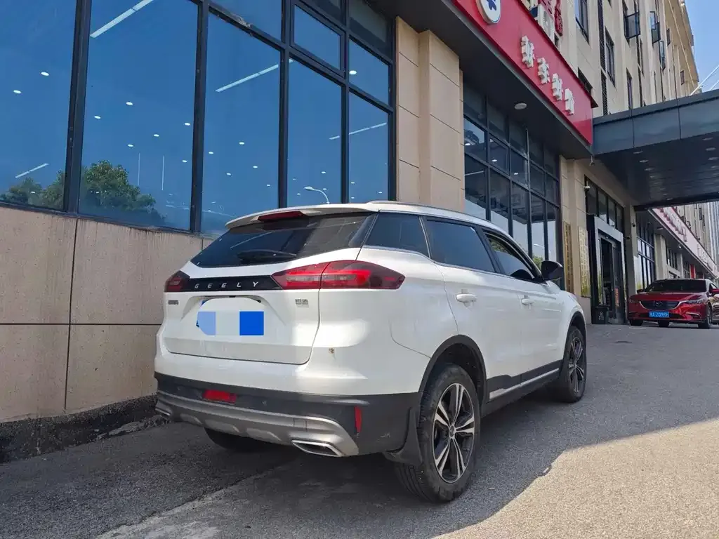 Geely Boyue 2023 из CN, фото 3