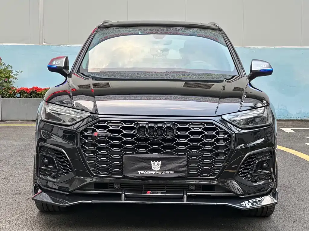 Audi Q5L 2022 из CN, фото 2
