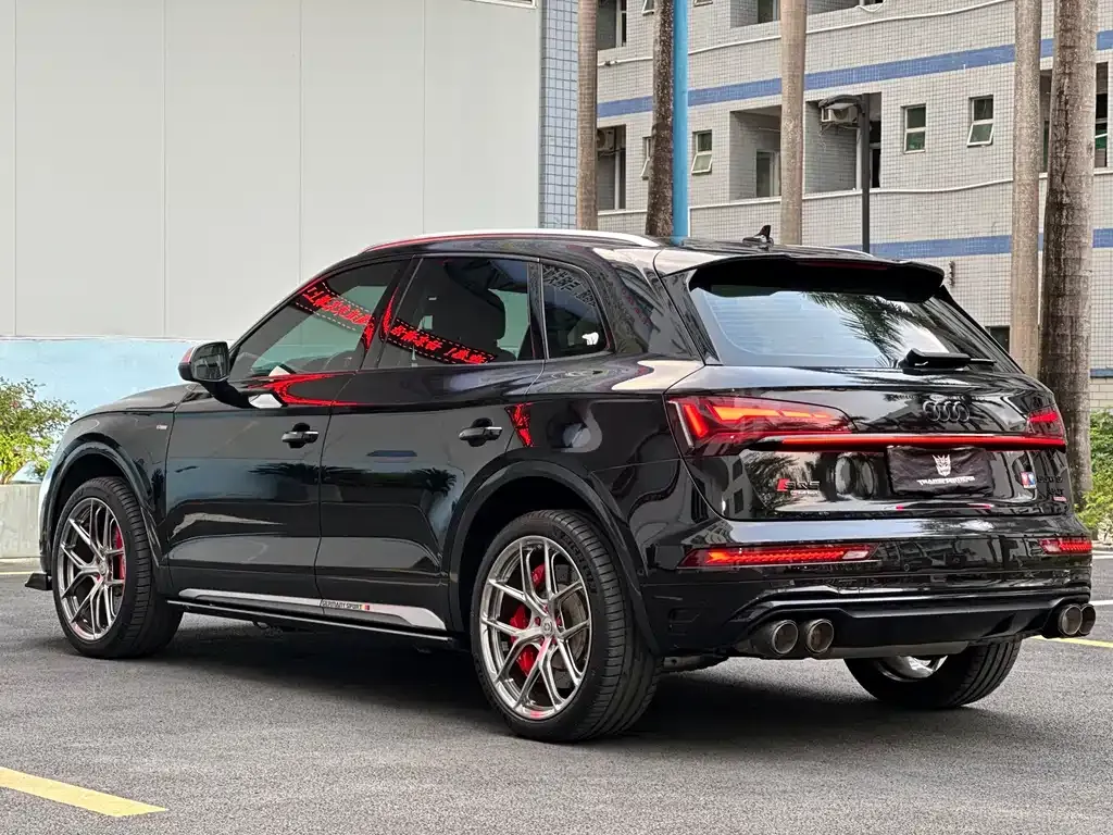 Audi Q5L 2022 из CN, фото 4