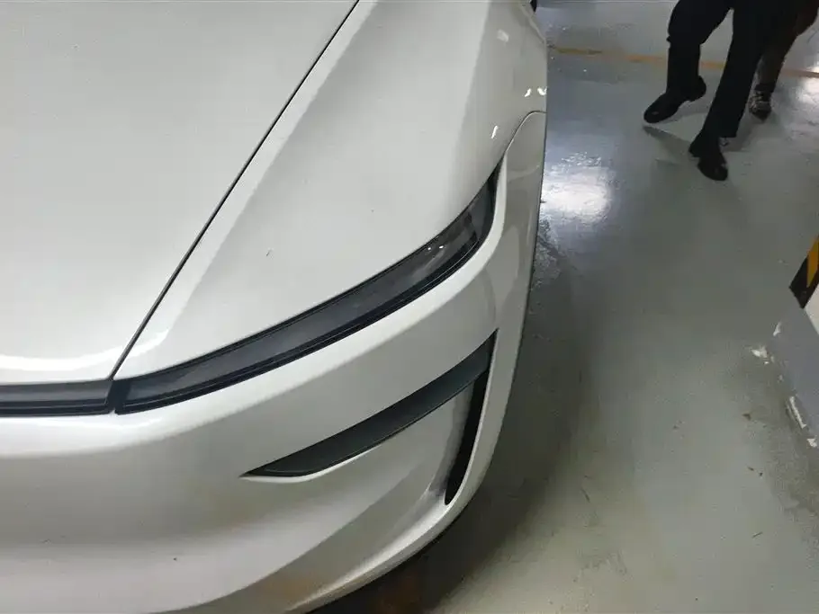 Tesla Model Y 2025 из CN, фото 5
