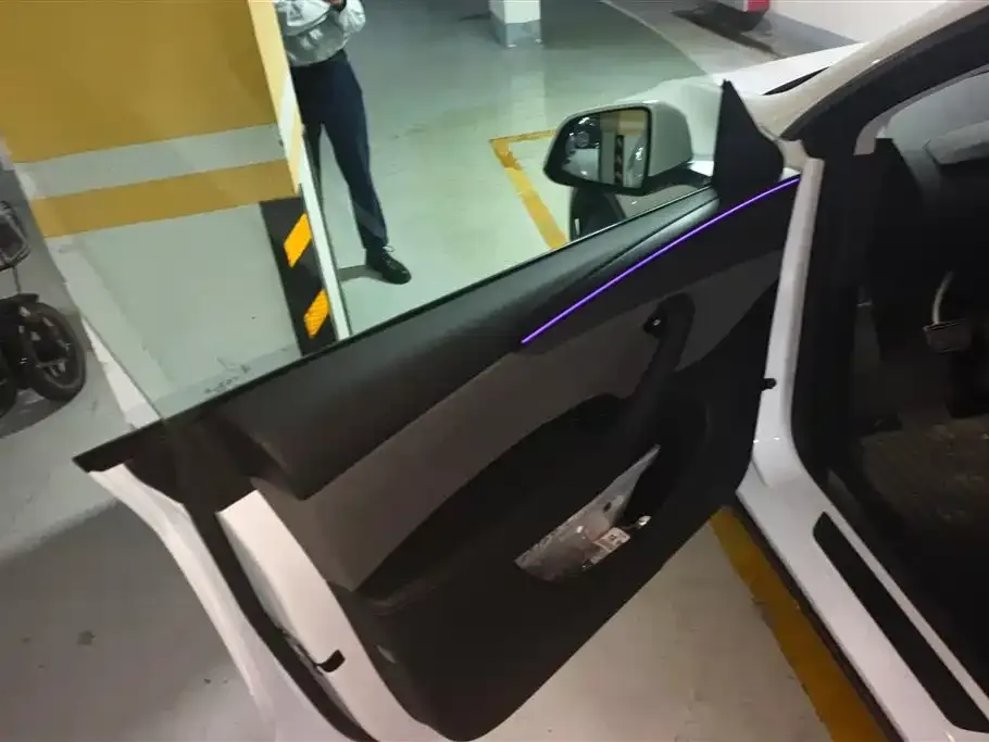 Tesla Model Y 2025 из CN, фото 4