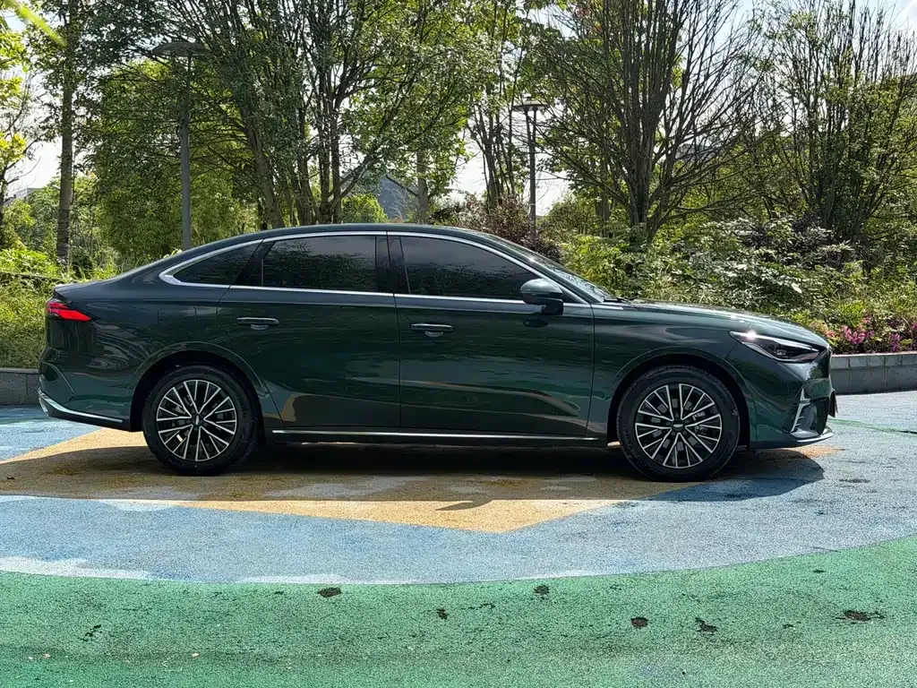 Geely Emgrand 2025 из CN, фото 6
