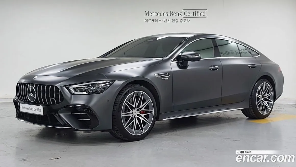 Mercedes-Benz AMG GT — фото 1