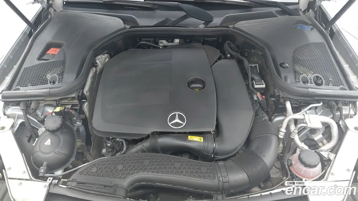 Mercedes-Benz E-Class 2021 из KR, фото 8
