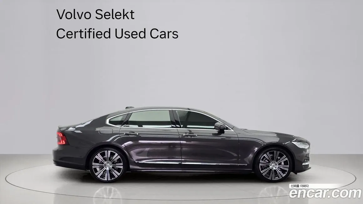 Volvo S90 2023 из KR, фото 2