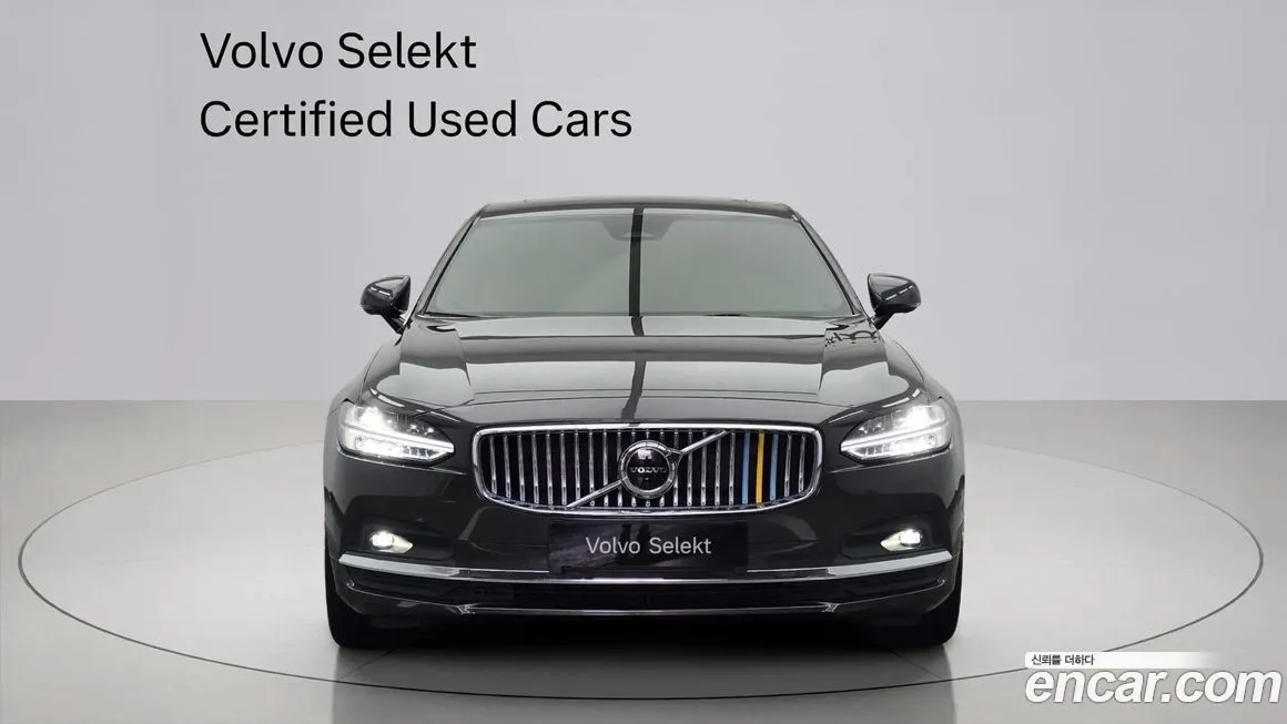 Volvo S90 2023 из KR, фото 3