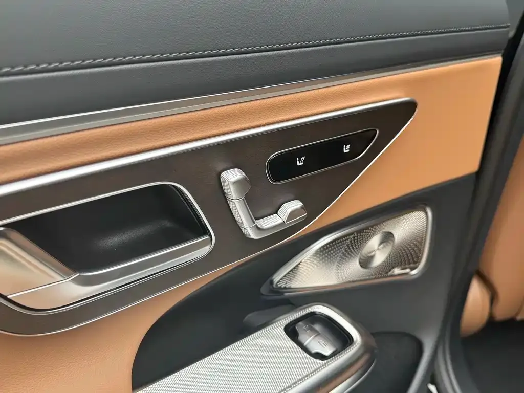 Mercedes-Benz E-Class 2026 из CN, фото 5
