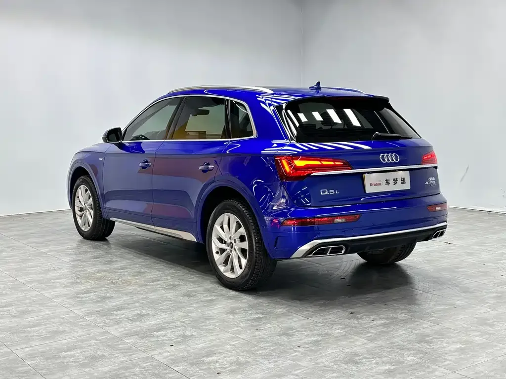 Audi Q5L 2021 из CN, фото 8