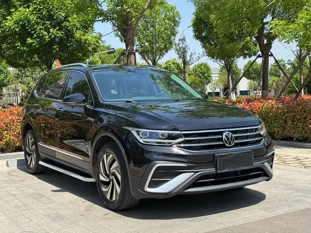 Volkswagen Tiguan L 2023 из CN, фото 9