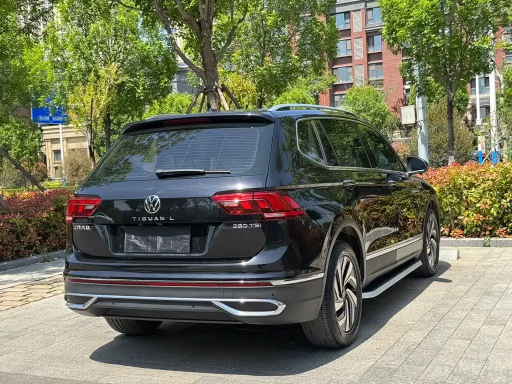 Volkswagen Tiguan L 2023 из CN, фото 3