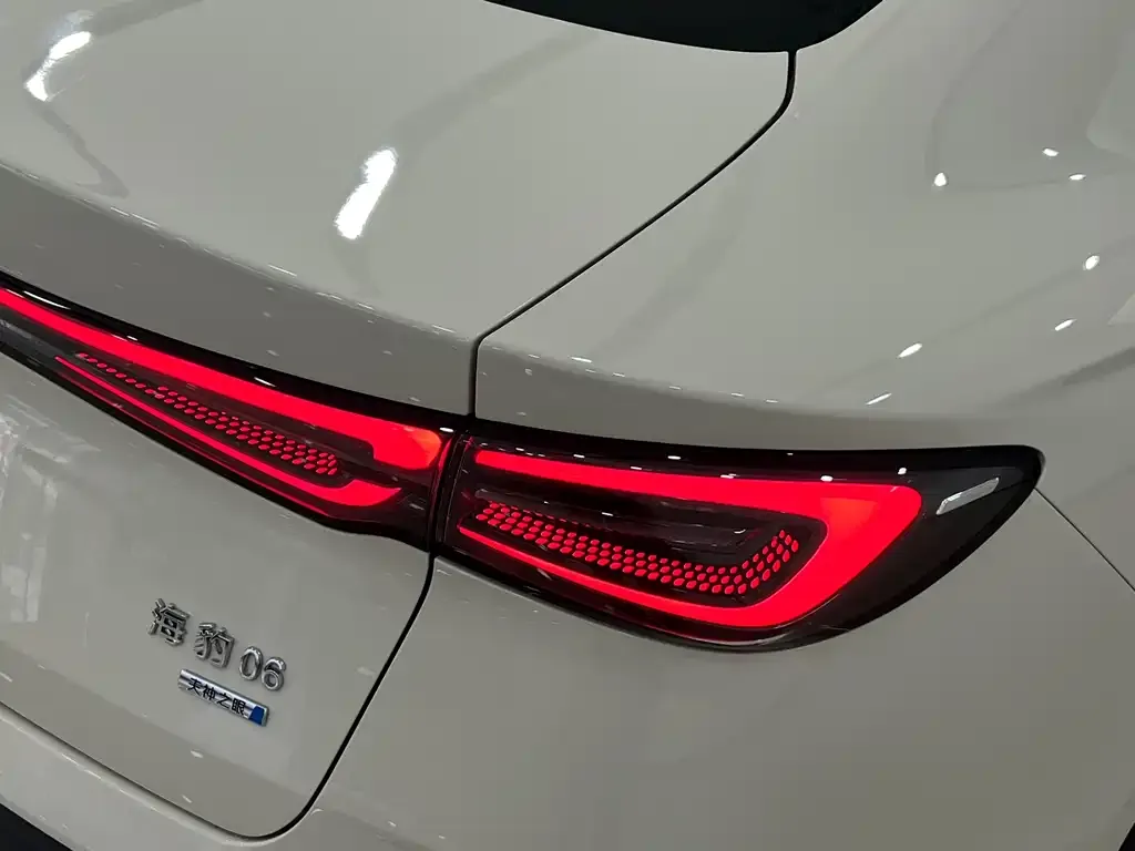 BYD Seal 06 — фото 5