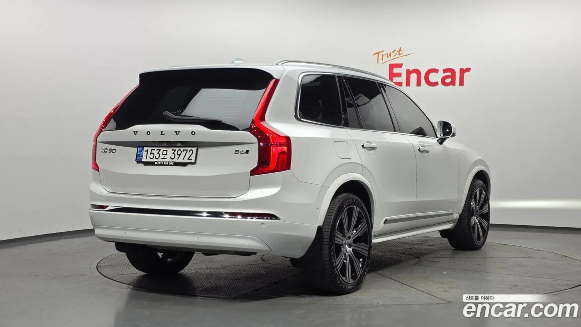 Volvo XC90 2023 из KR, фото 4
