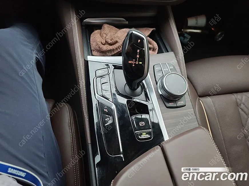 BMW 5-Series 2021 из KR, фото 2