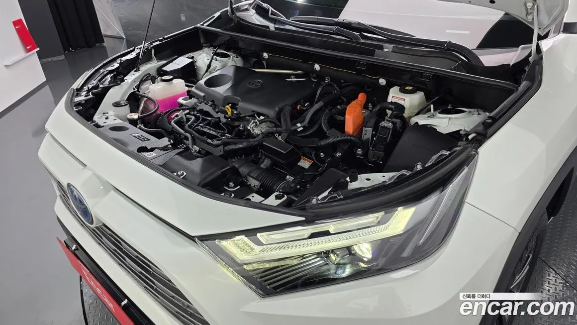 Toyota RAV4 2024 из KR, фото 10