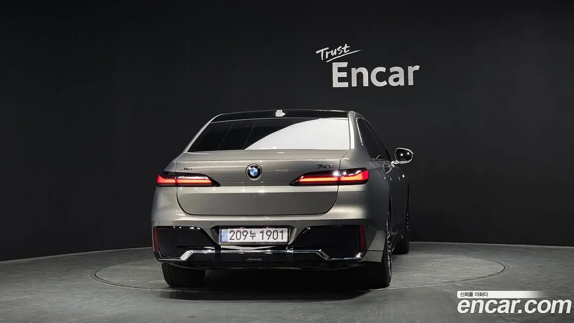 BMW 7-Series 2024 из KR, фото 3