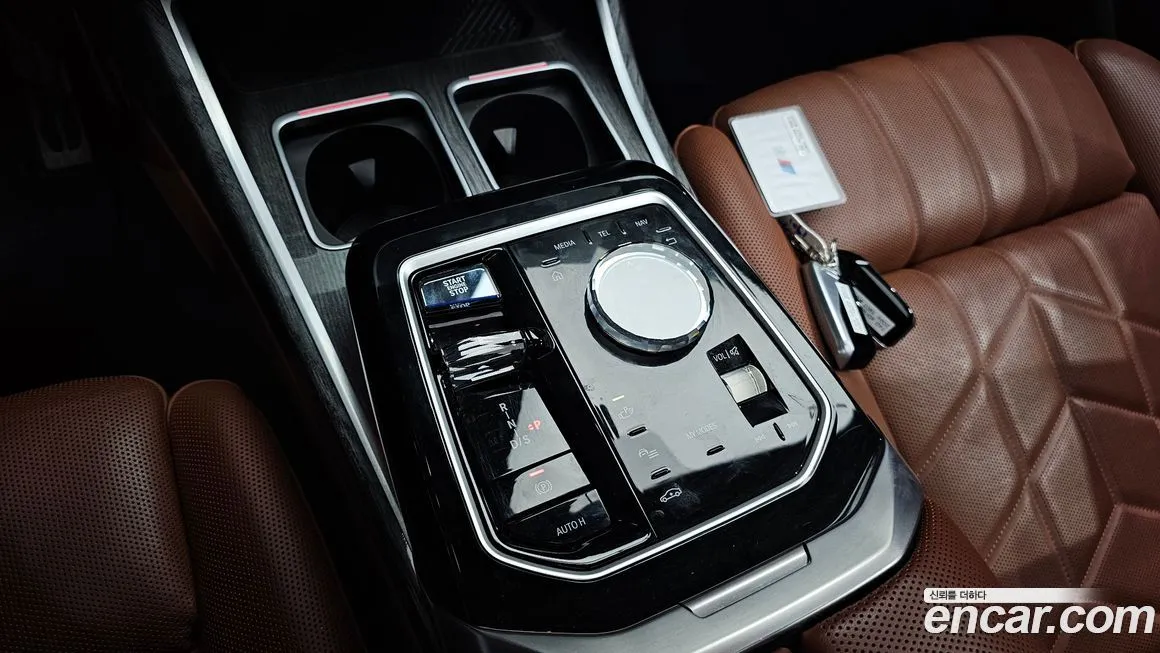 BMW 7-Series 2024 из KR, фото 5