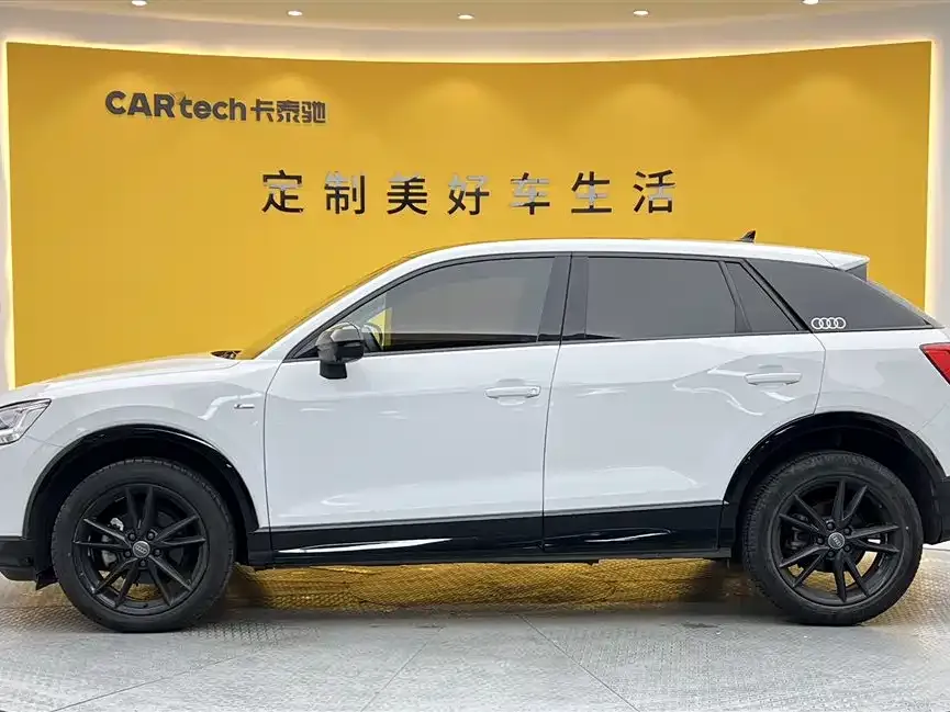 Audi Q2L 2021 из CN, фото 6