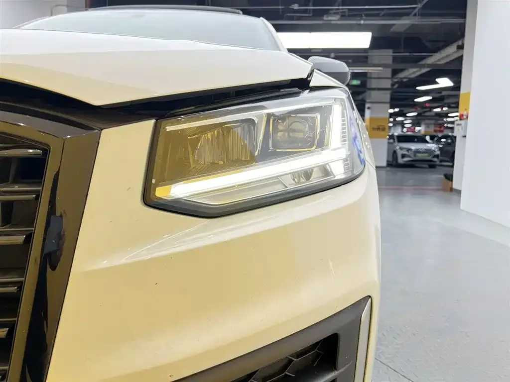 Audi Q2L 2021 из CN, фото 10