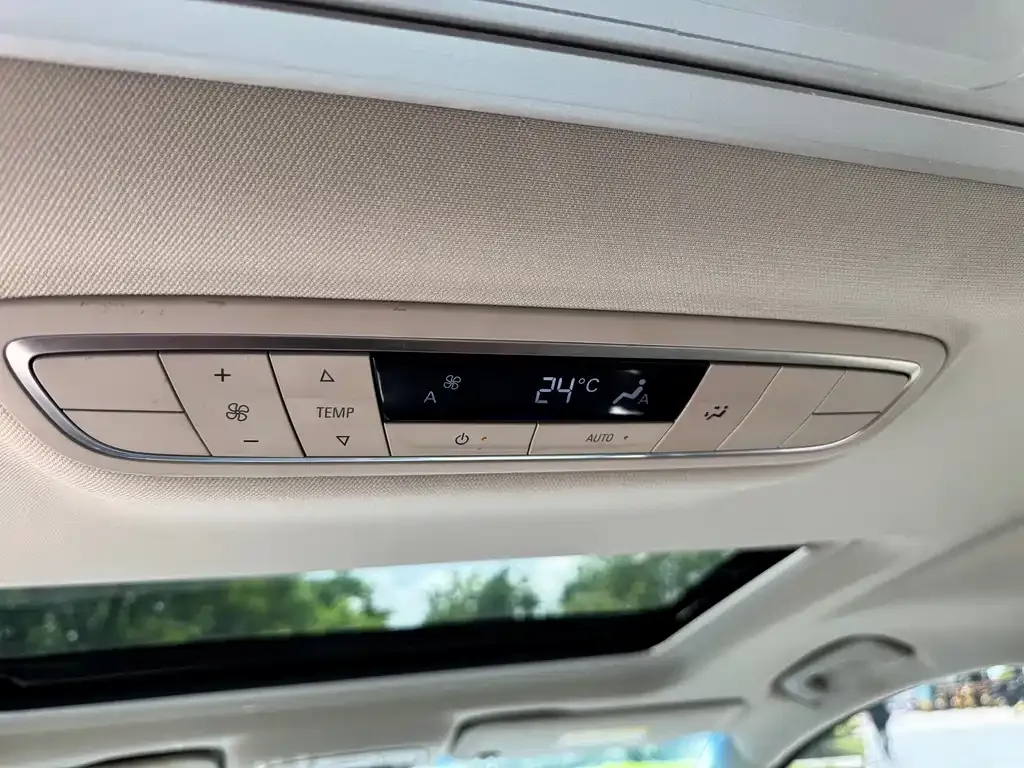 Buick GL8 2024 из CN, фото 4