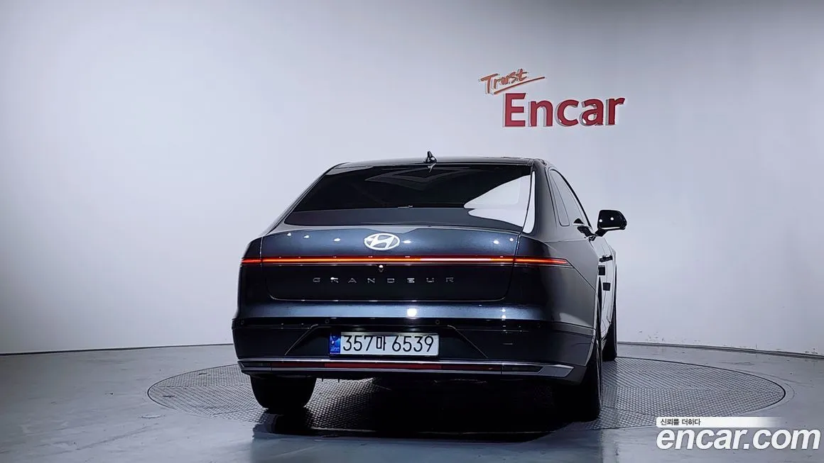 Hyundai Grandeur 2023 из KR, фото 3
