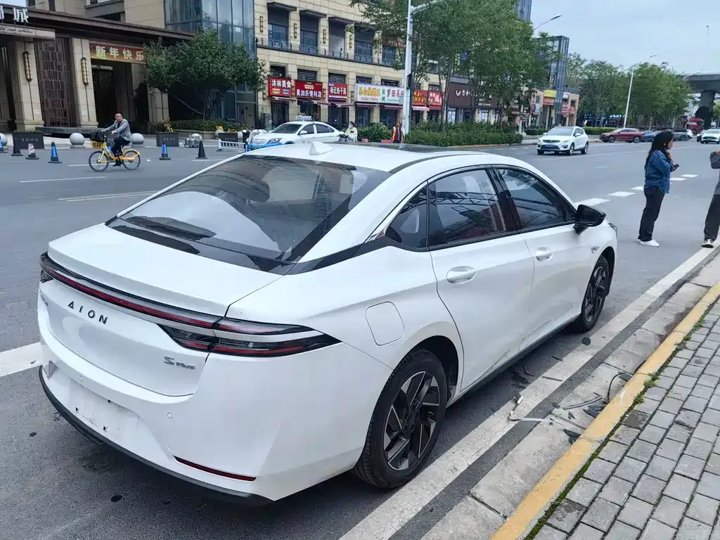 Aion S Plus 2025 из CN, фото 4