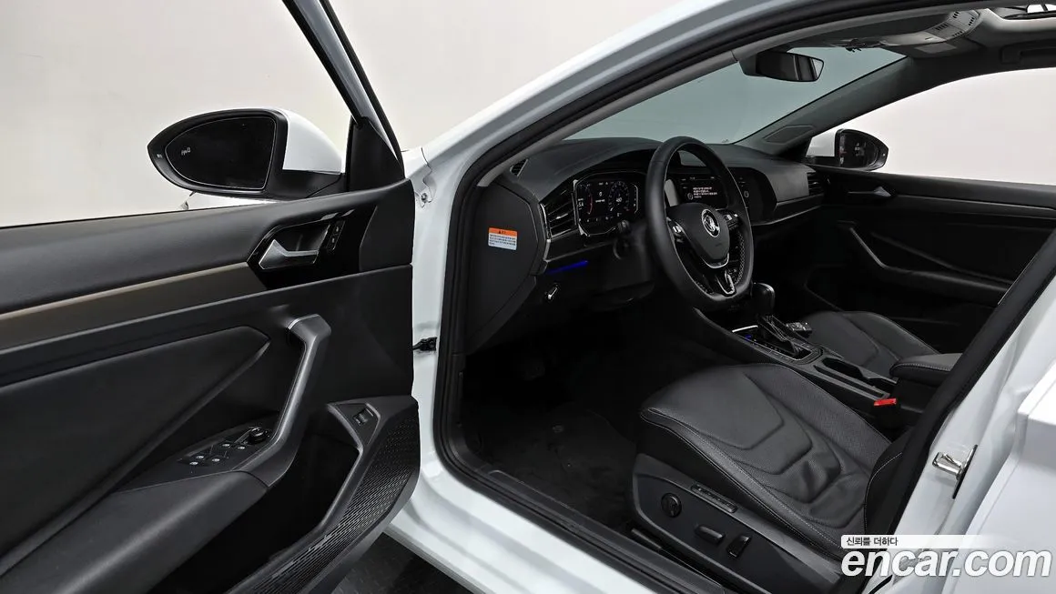 Volkswagen Jetta 2021 из KR, фото 4