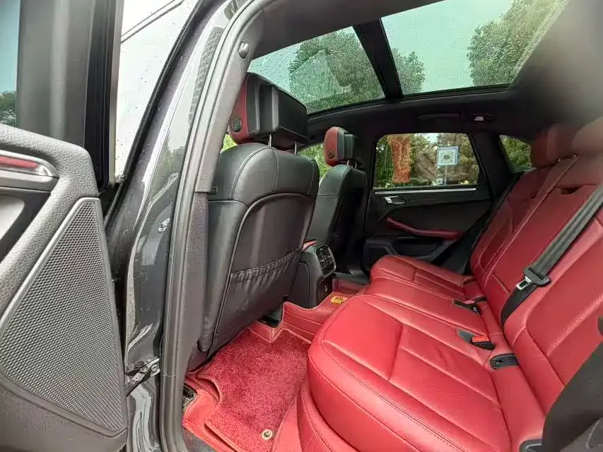 Porsche Macan 2022 из CN, фото 3