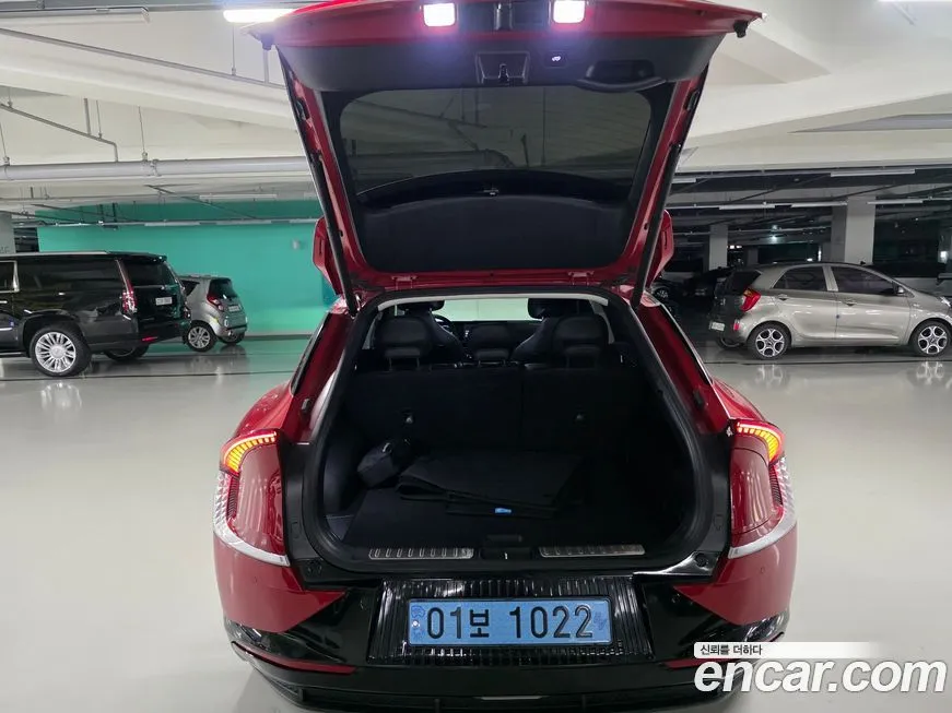 Kia EV6 2023 из KR, фото 5
