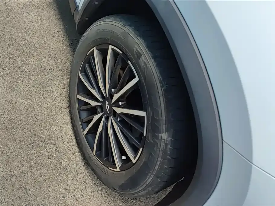 Chery Tiggo 8 PLUS — фото 10