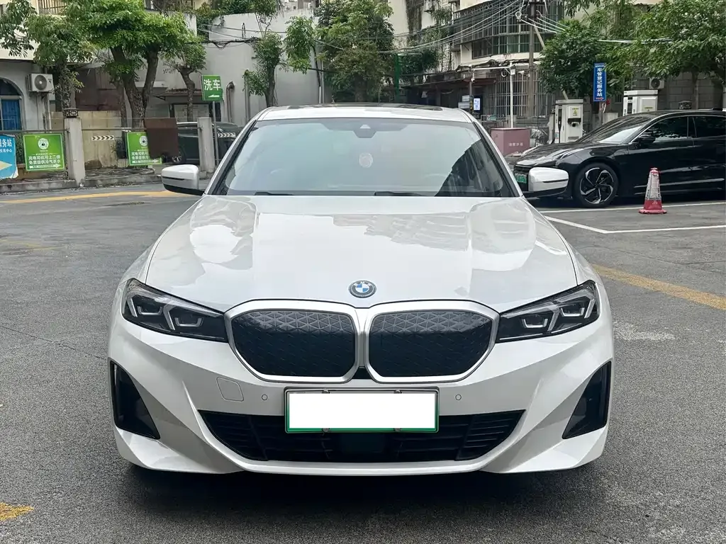 BMW i3 2025 из CN, фото 6